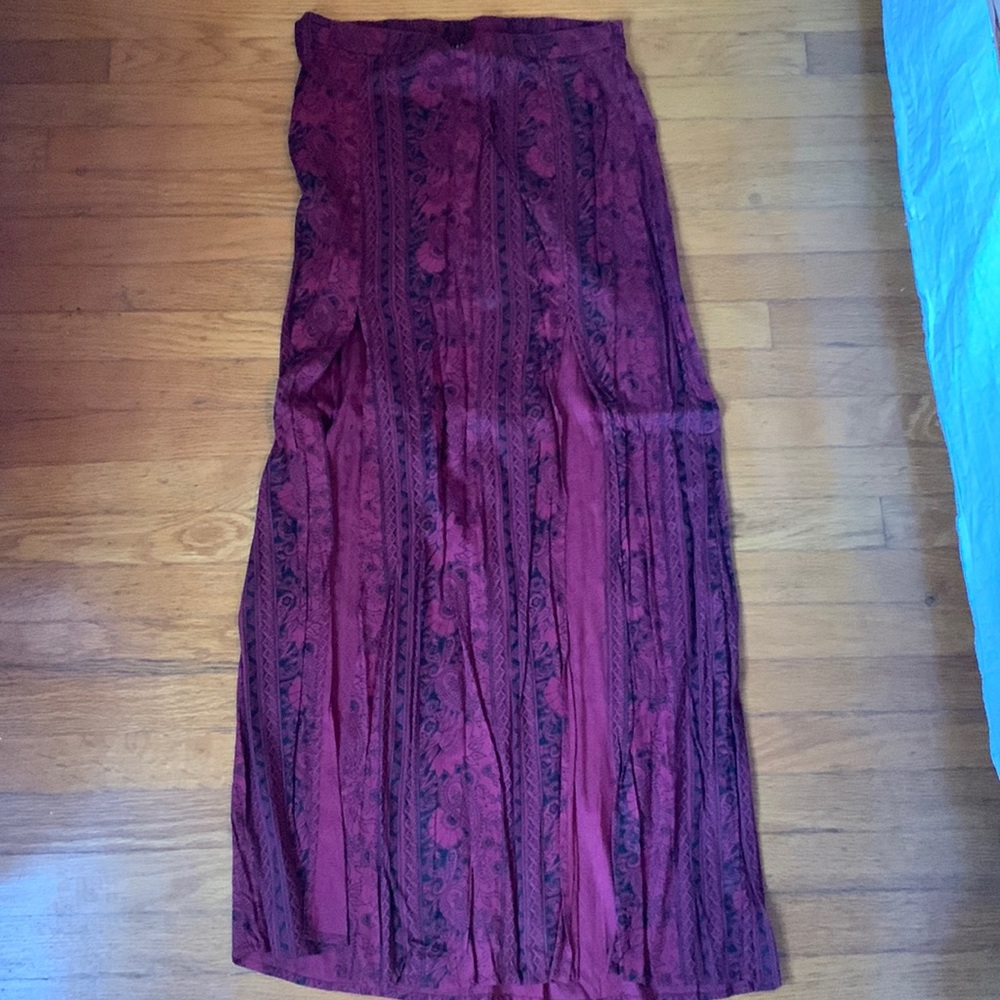 Billabong long skirt.